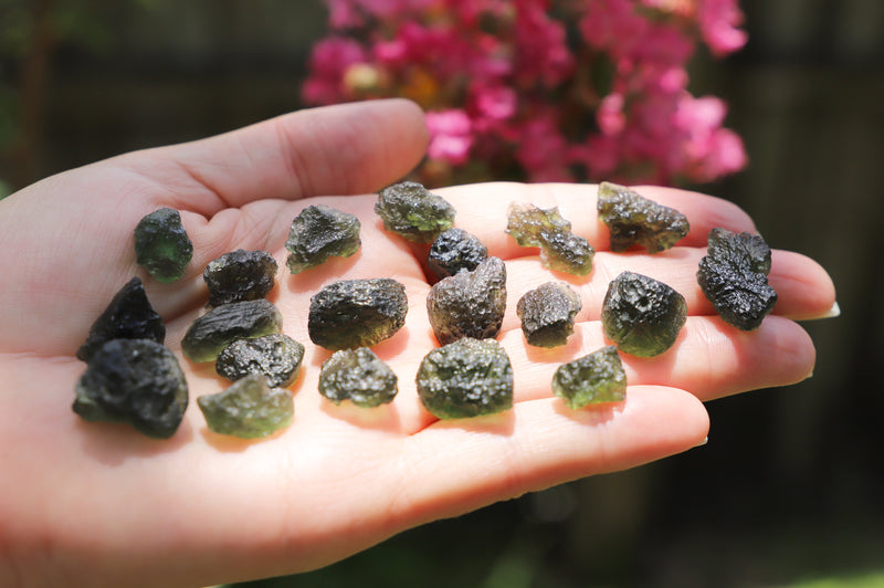 Moldavite Raw Crystal - Authentic Esoteric Aroma