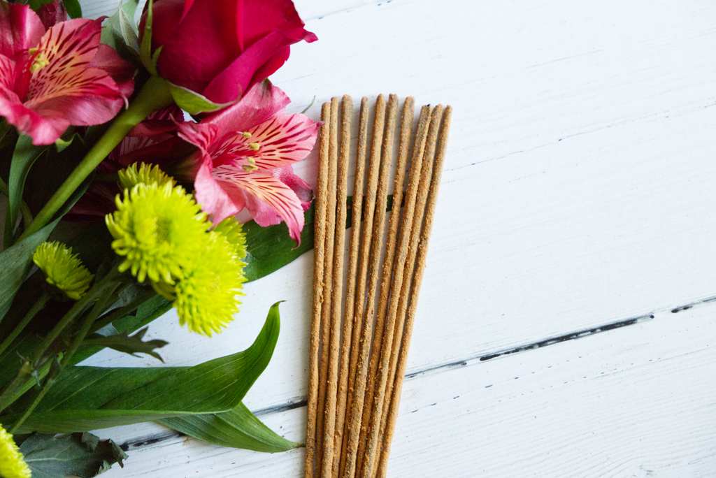 Wood Rose Vanilla incense sticks