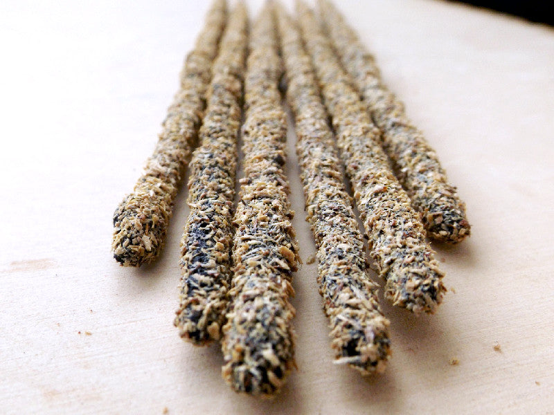 Palo Santo, what's all the rave about? – Root and Resin